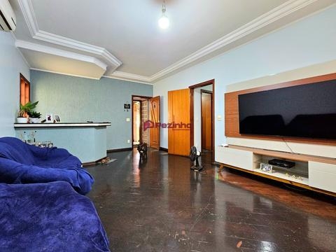 Sobrado para alugar em Limeira, Vila Camargo, com 3 quartos, com 195 m²