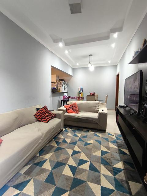 Casa à venda em Limeira, Jardim São Lourenço, com 3 quartos, com 126 m²