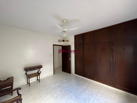 Casa para alugar em Limeira, Vila Cristóvam, com 3 quartos, com 160.2 m²
