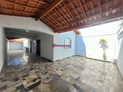Casa para alugar em Limeira, Jardim Residencial Regina Bastelli, com 2 quartos, com 80 m²